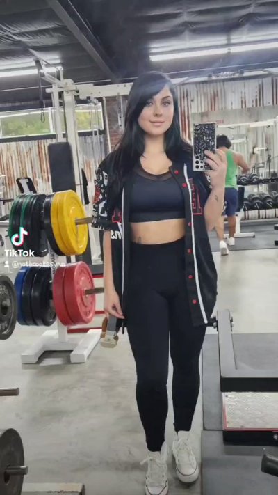 Watch Brooke Synn's leaked NSFW video on TwXstars