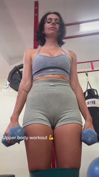 Watch Getwilder's leaked NSFW video on TwXstars