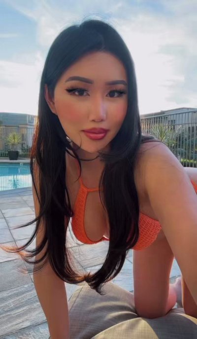 Watch Kit's leaked NSFW video on TwXstars