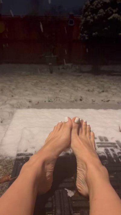 Watch Kala 👽's leaked NSFW video on TwXstars