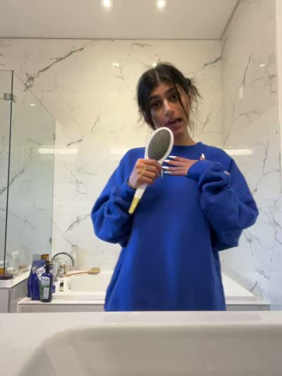 Watch Mia K.'s leaked NSFW video on TwXstars