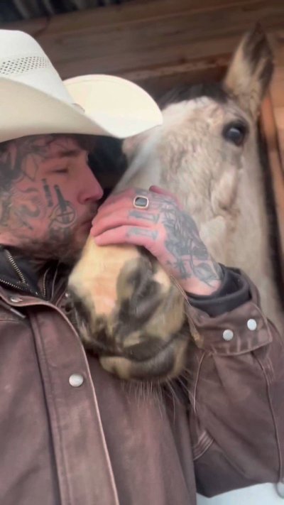 Watch yung north's leaked NSFW video on TwXstars