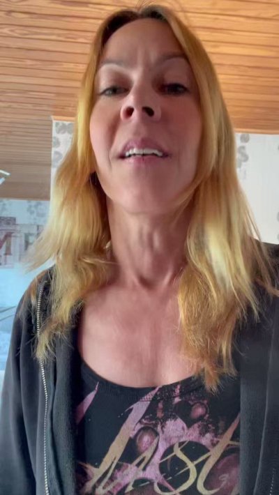 Watch Miley Weasel's leaked NSFW video on TwXstars