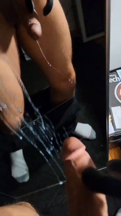 Watch ProudLeaf's leaked NSFW video on TwXstars