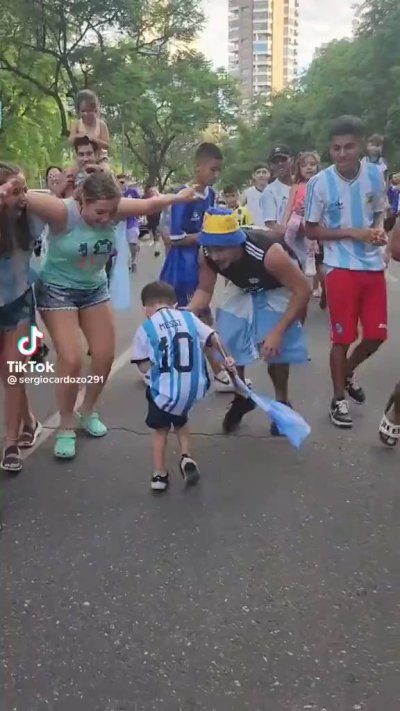 Watch Alliance's leaked NSFW video on TwXstars