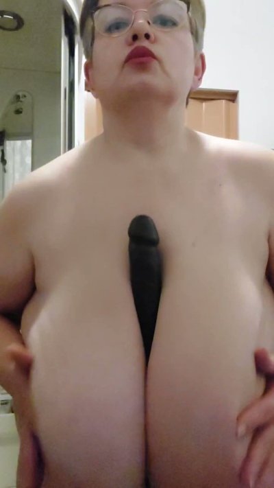 Watch Ирэна's leaked NSFW video on TwXstars