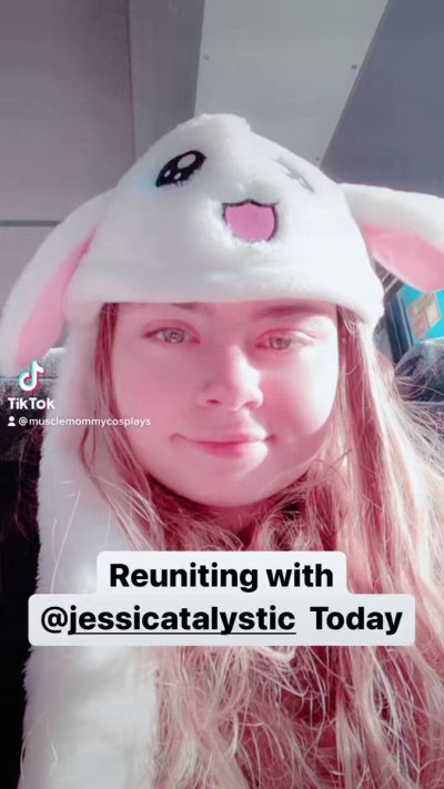 Watch MuscleMommyCosplays (🍑Linnea)'s leaked NSFW video on TwXstars