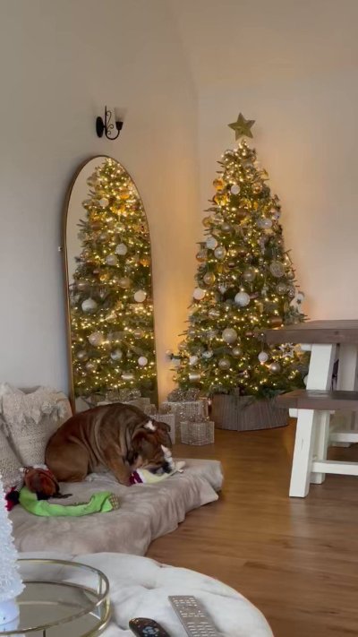 Watch Chloe's leaked NSFW video on TwXstars