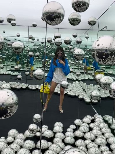 Watch Mia K.'s leaked NSFW video on TwXstars