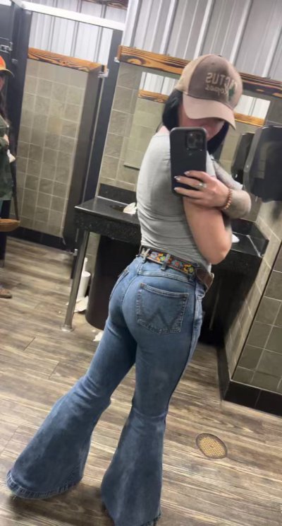 Watch tierney alise's leaked NSFW video on TwXstars