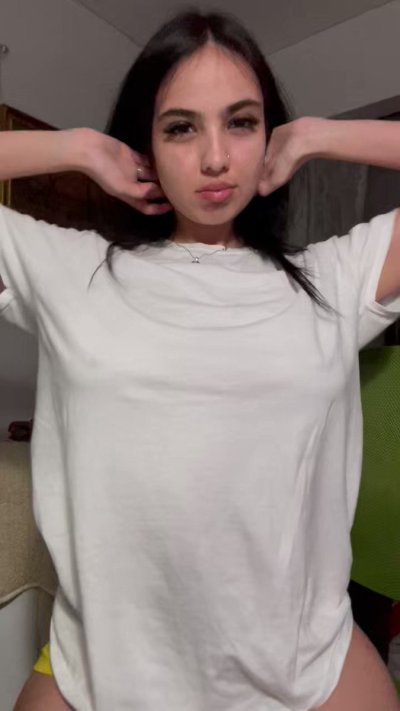 Watch emi ₍^. .^₎⟆'s leaked NSFW video on TwXstars