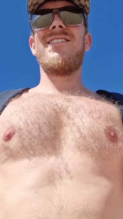 Watch Next-door Mikey Aka The Viking Nudist 🧔🏼‍♀️⚔️'s leaked NSFW video on TwXstars