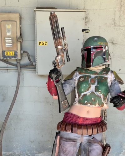 Watch Lady Fett's leaked NSFW video on TwXstars