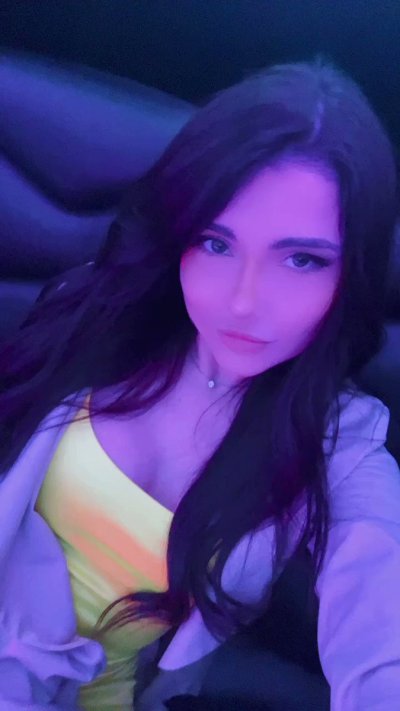 Watch Adria Rae's leaked NSFW video on TwXstars