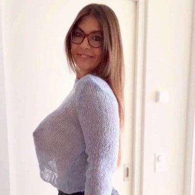 Watch Liesa's leaked NSFW video on TwXstars