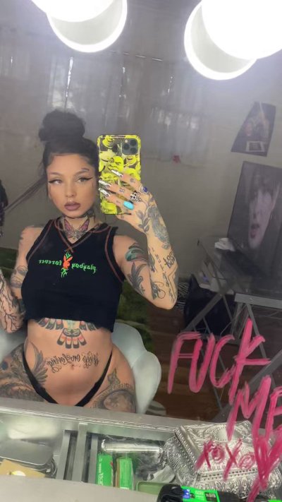 Watch TAYLOR WHITE's leaked NSFW video on TwXstars