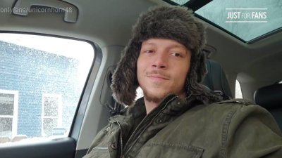 Watch Unicornhorn48🦄's leaked NSFW video on TwXstars