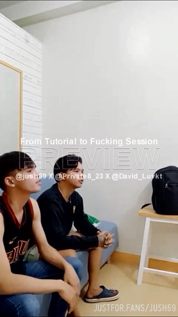 Watch jush_lee's leaked NSFW video on TwXstars