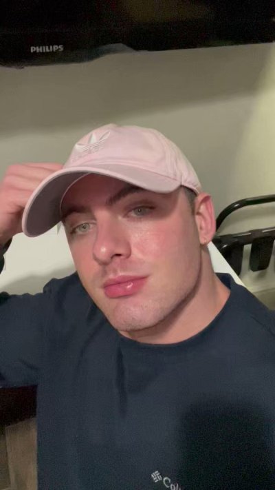 Watch Angelo Rosa's leaked NSFW video on TwXstars