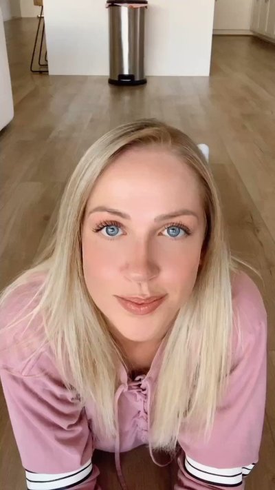 Watch joycezarza1's leaked NSFW video on TwXstars