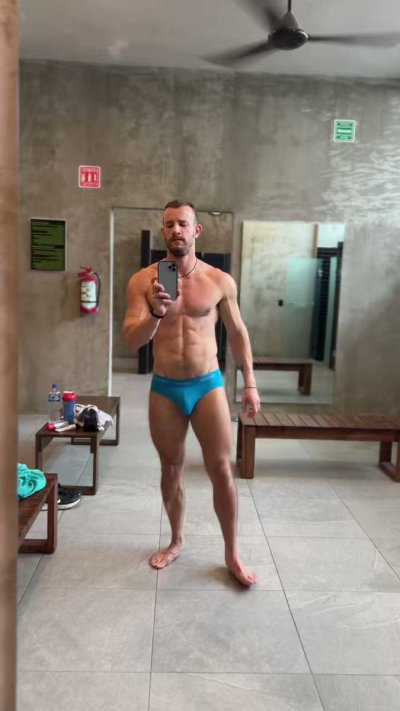 Watch Ridick_7's leaked NSFW video on TwXstars