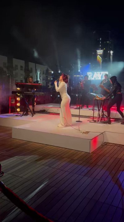 Watch Online Lover's leaked NSFW video on TwXstars