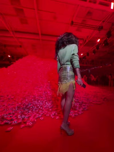 Watch Mia K.'s leaked NSFW video on TwXstars