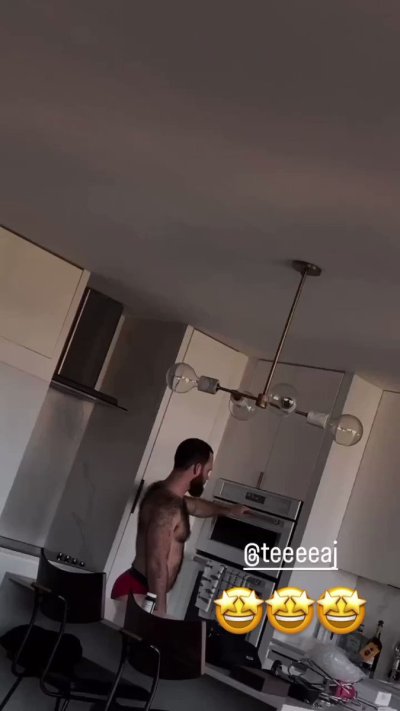 Watch thomas the Sasquatch's leaked NSFW video on TwXstars