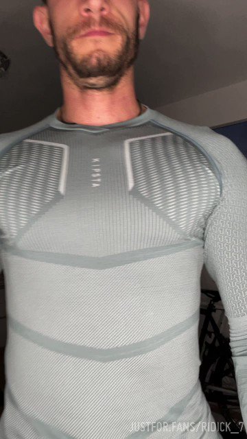 Watch Ridick_7's leaked NSFW video on TwXstars