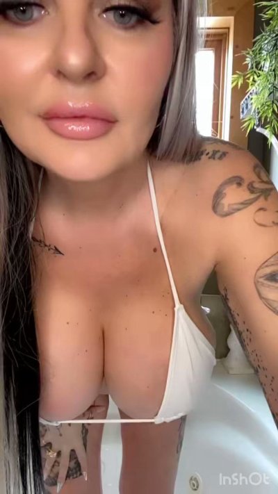 Watch 🎀𝕷𝖎𝖘𝖘𝖆 𝕰𝖑𝖑🎀's leaked NSFW video on TwXstars