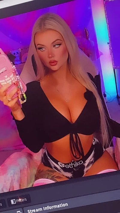 Watch meowbuffy💗's leaked NSFW video on TwXstars