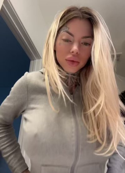 Watch Chantal Danielle's leaked NSFW video on TwXstars