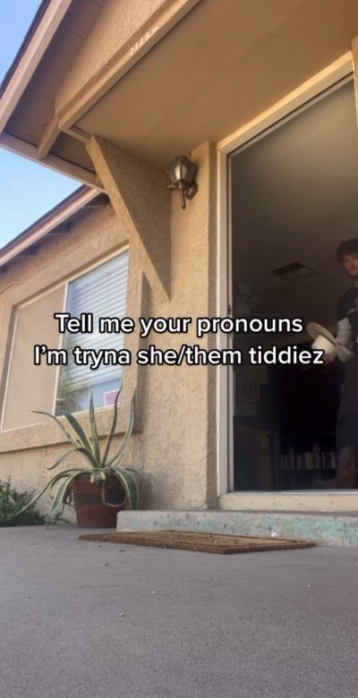 Watch yung north's leaked NSFW video on TwXstars