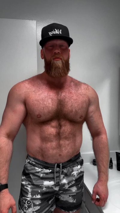 Watch 𝚅𝚒𝚔𝚒𝚗𝚐 𝙼𝚞𝚜𝚌𝚕𝚎's leaked NSFW video on TwXstars