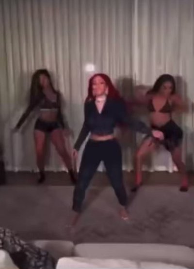 Watch Baby M's leaked NSFW video on TwXstars