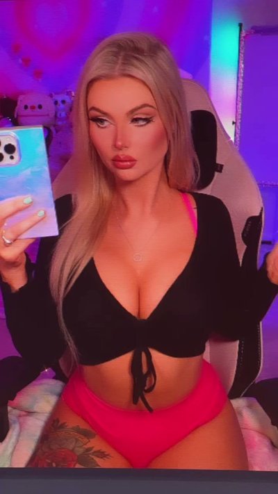 Watch meowbuffy💗's leaked NSFW video on TwXstars