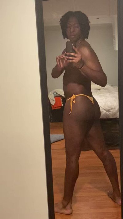 Watch LocdSuccubus💋🦇's leaked NSFW video on TwXstars