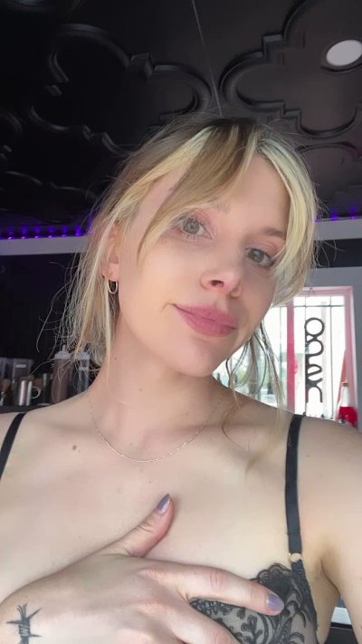 Watch Josie's leaked NSFW video on TwXstars