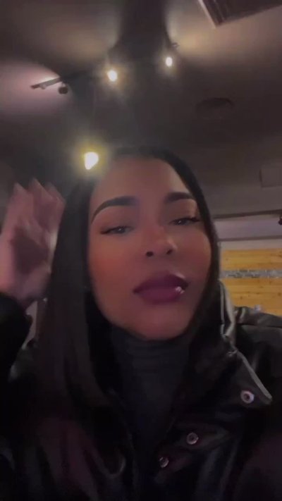 Watch 🖤's leaked NSFW video on TwXstars