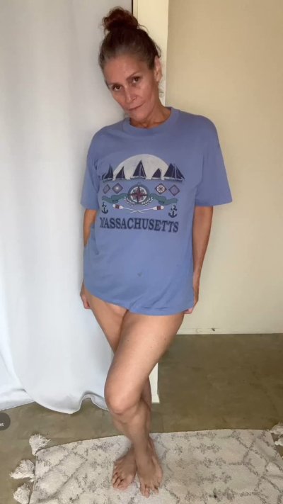 Watch lisaamelk's leaked NSFW video on TwXstars