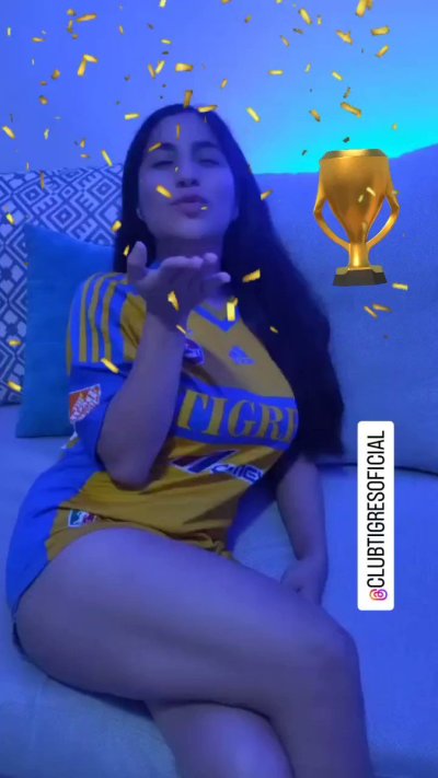 Watch Analialiphaoficial's leaked NSFW video on TwXstars