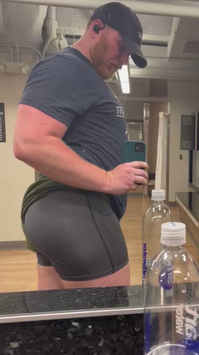 Watch joshewaz's leaked NSFW video on TwXstars