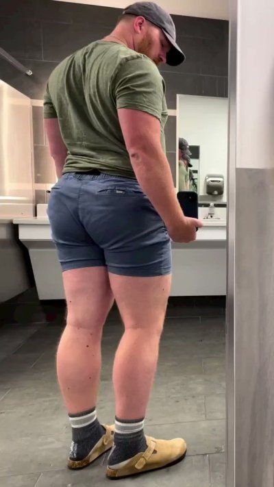 Watch joshewaz's leaked NSFW video on TwXstars