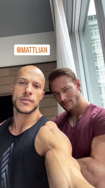 Watch Prince Maximus NYC (6'3")'s leaked NSFW video on TwXstars