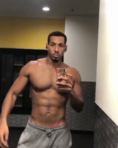 Watch Lµ§†𝓡𝓪𝓼𝓱𝓪𝓭 6'5❌️215's leaked NSFW video on TwXstars