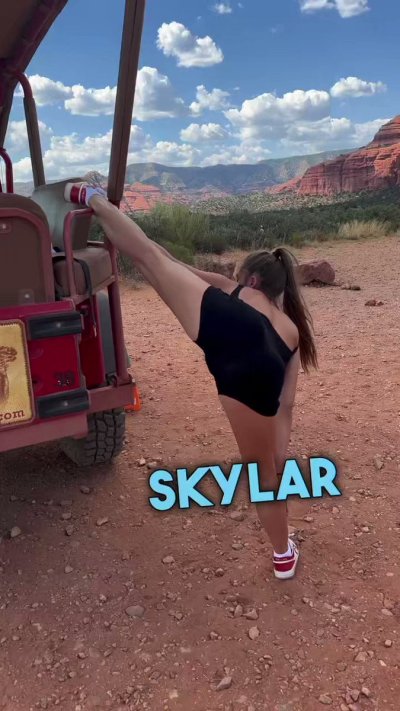Watch Skylar Mae's leaked NSFW video on TwXstars