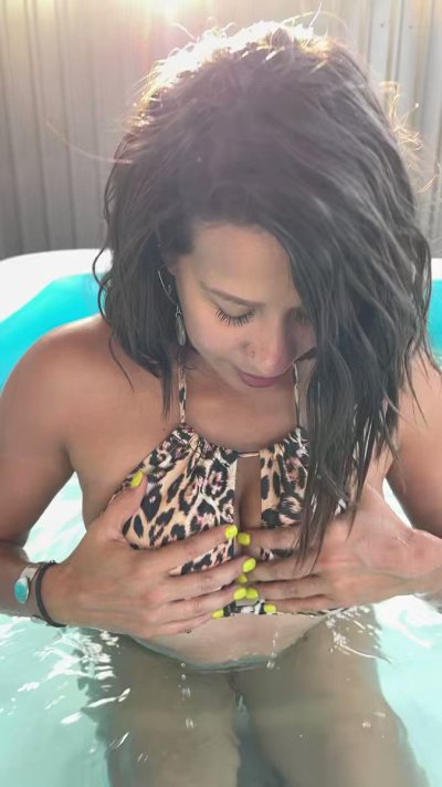 Watch Jolla PR's leaked NSFW video on TwXstars