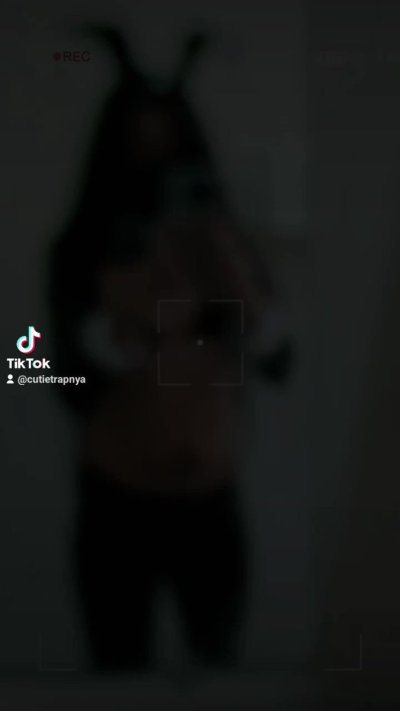 Watch Ari - CutieTrapNya's leaked NSFW video on TwXstars