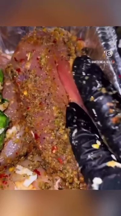 Watch Skylar Mae's leaked NSFW video on TwXstars