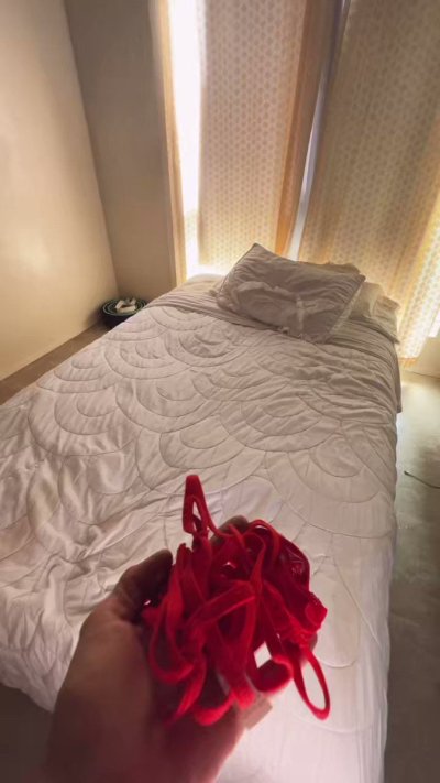 Watch lisaamelk's leaked NSFW video on TwXstars